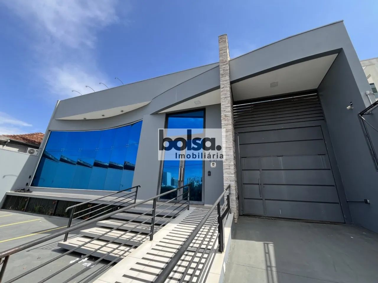 EXCELENTE PREDIO COMERCIAL NO JARDIM BELA VISTA ! !