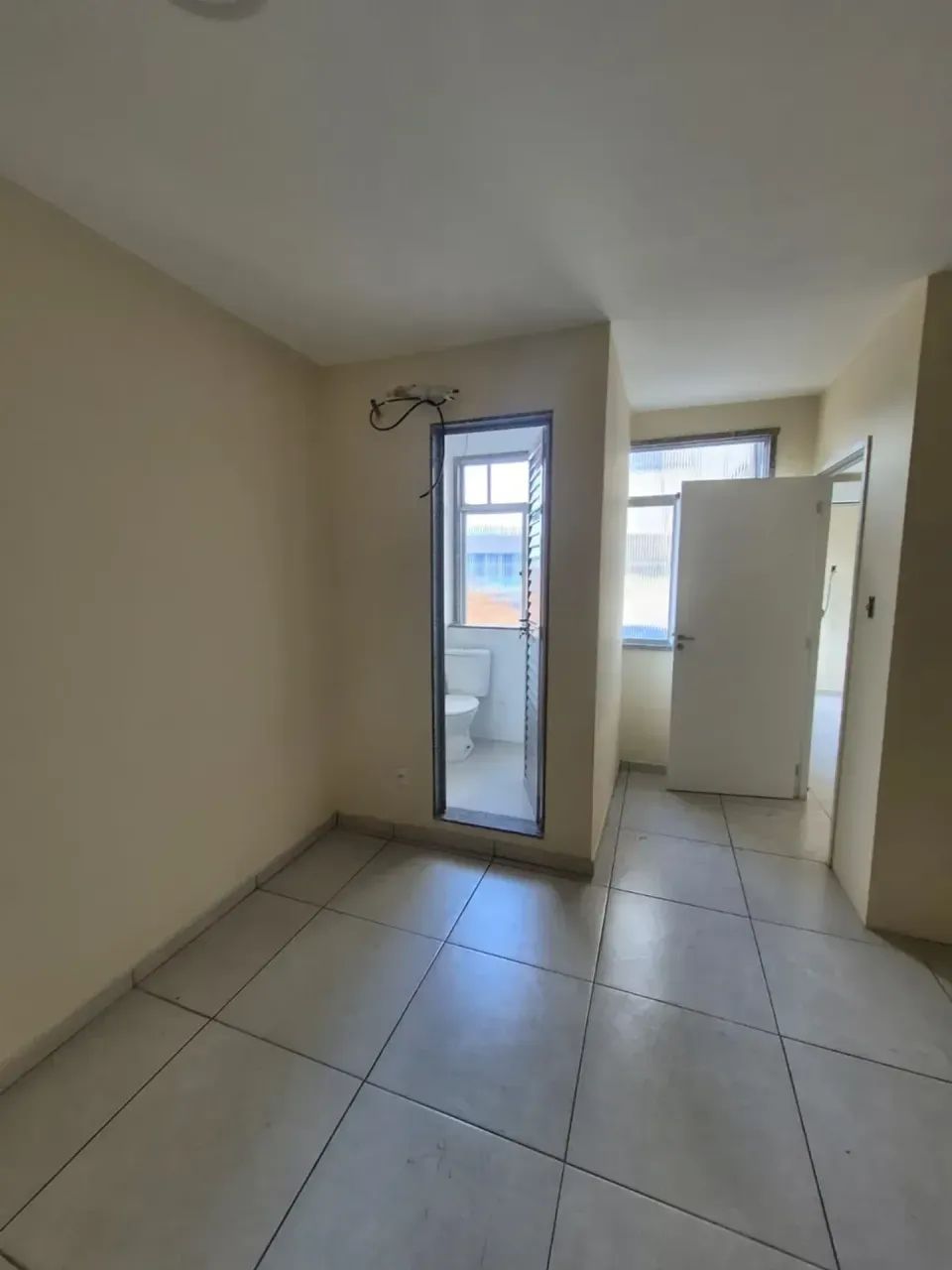 OPORTUNIDADE! Excelente sala comercial no centro de Nilópolis. - Foto 7