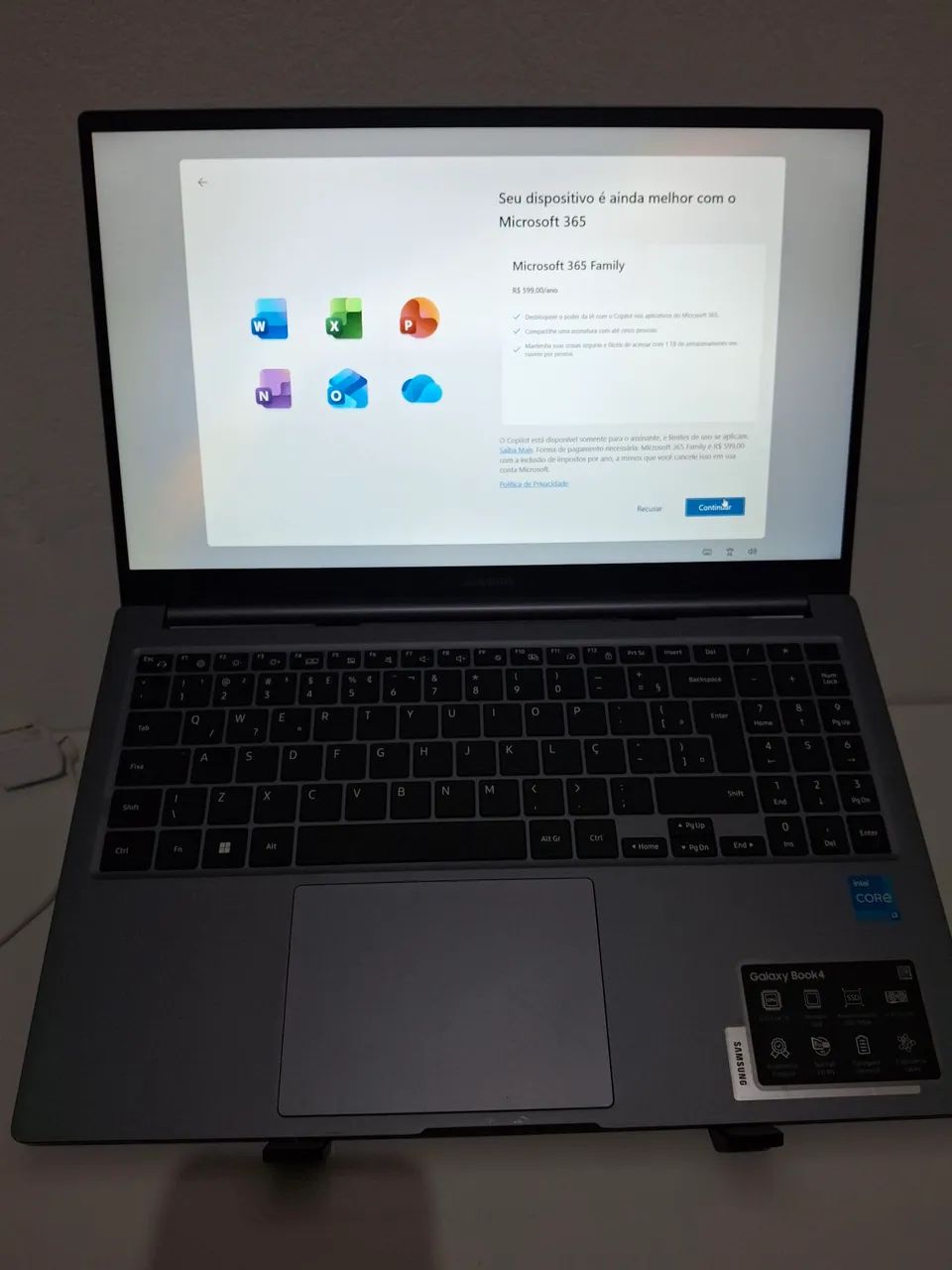 Notebook galaxy book 4
