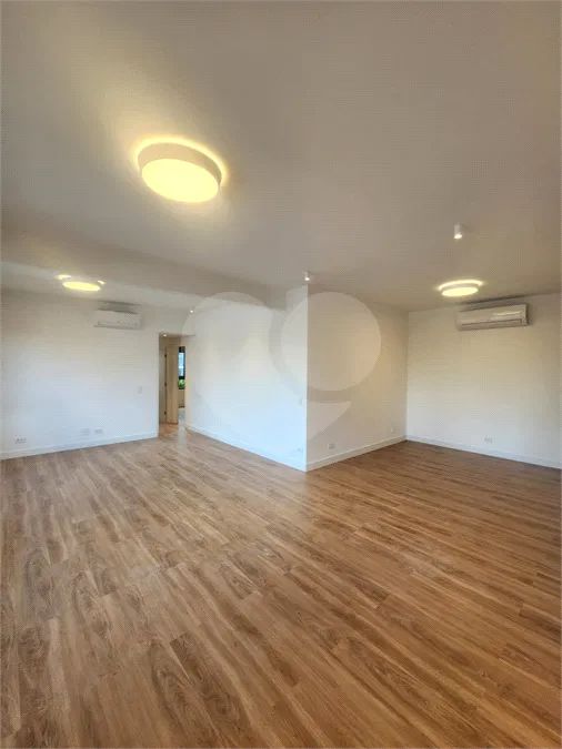 Apartamento com 3 quartos para locação em Vila olímpia - SP