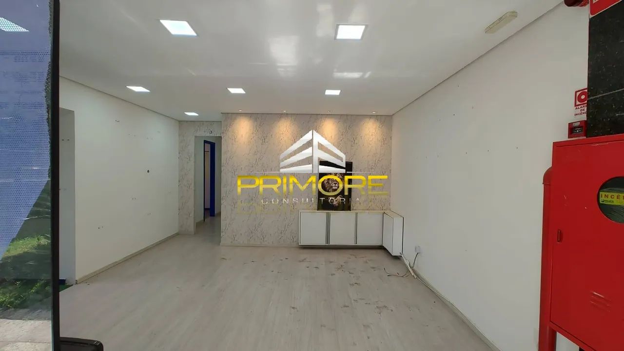 Locação de loja comercial, no bairro Vila da Serra, com 170m² + 130m². - Foto 2