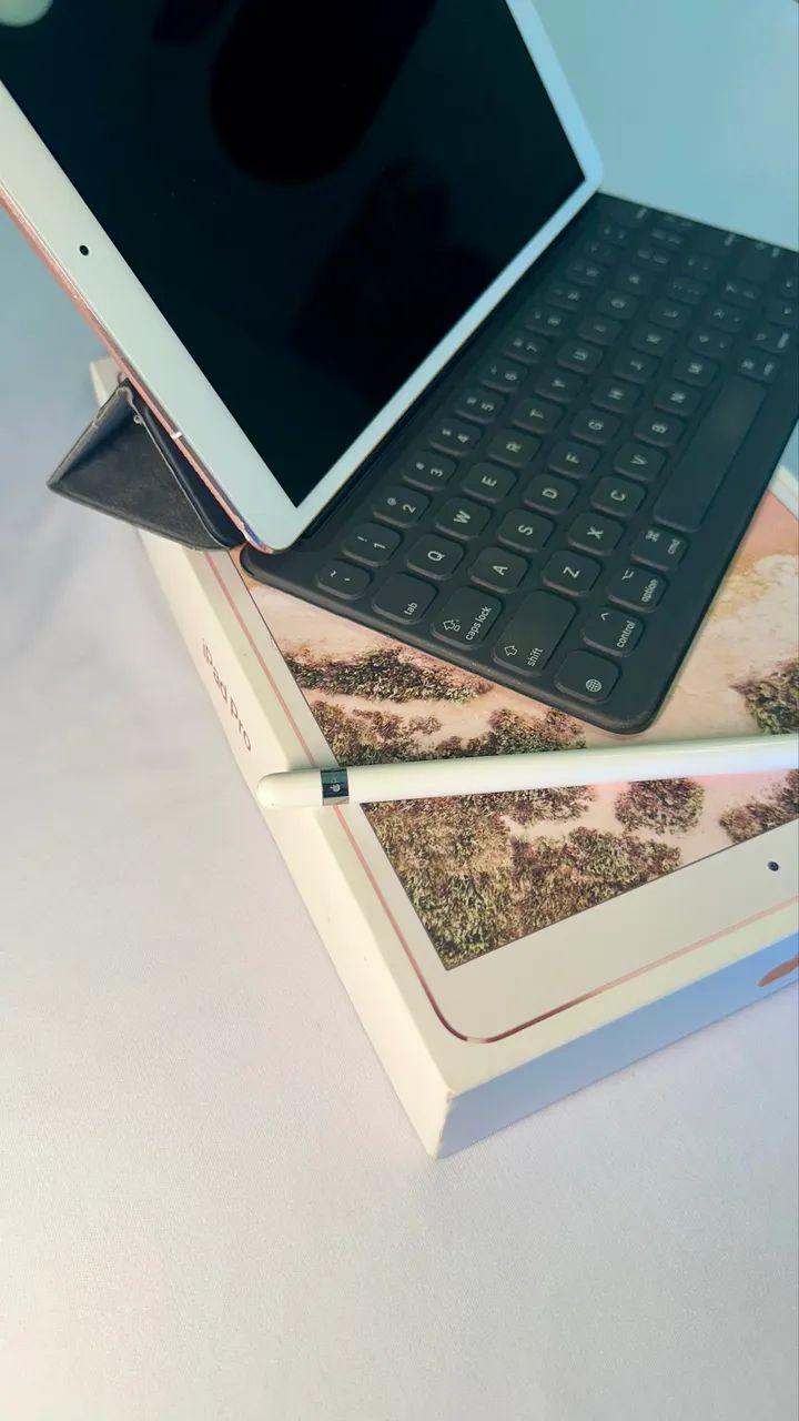 IPAD PRO (10,5 pol) ROSE 64GB + Celular  - Foto 3