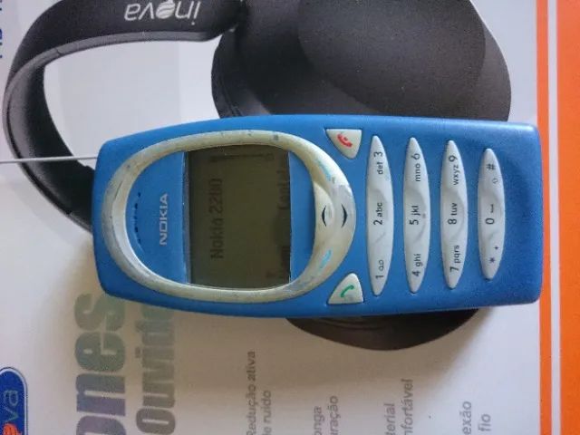 Nokia 2280 (2272) Azul Celeste com caixa original - Foto 2