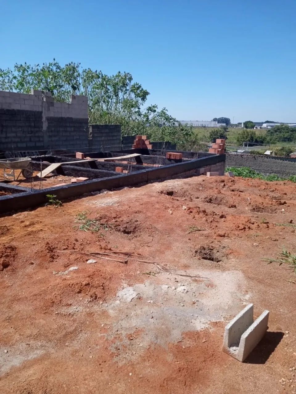 Terreno 180m2