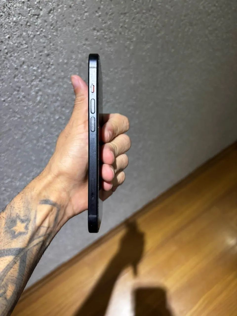 iPhone 15 - 128gb - Preto - Foto 4