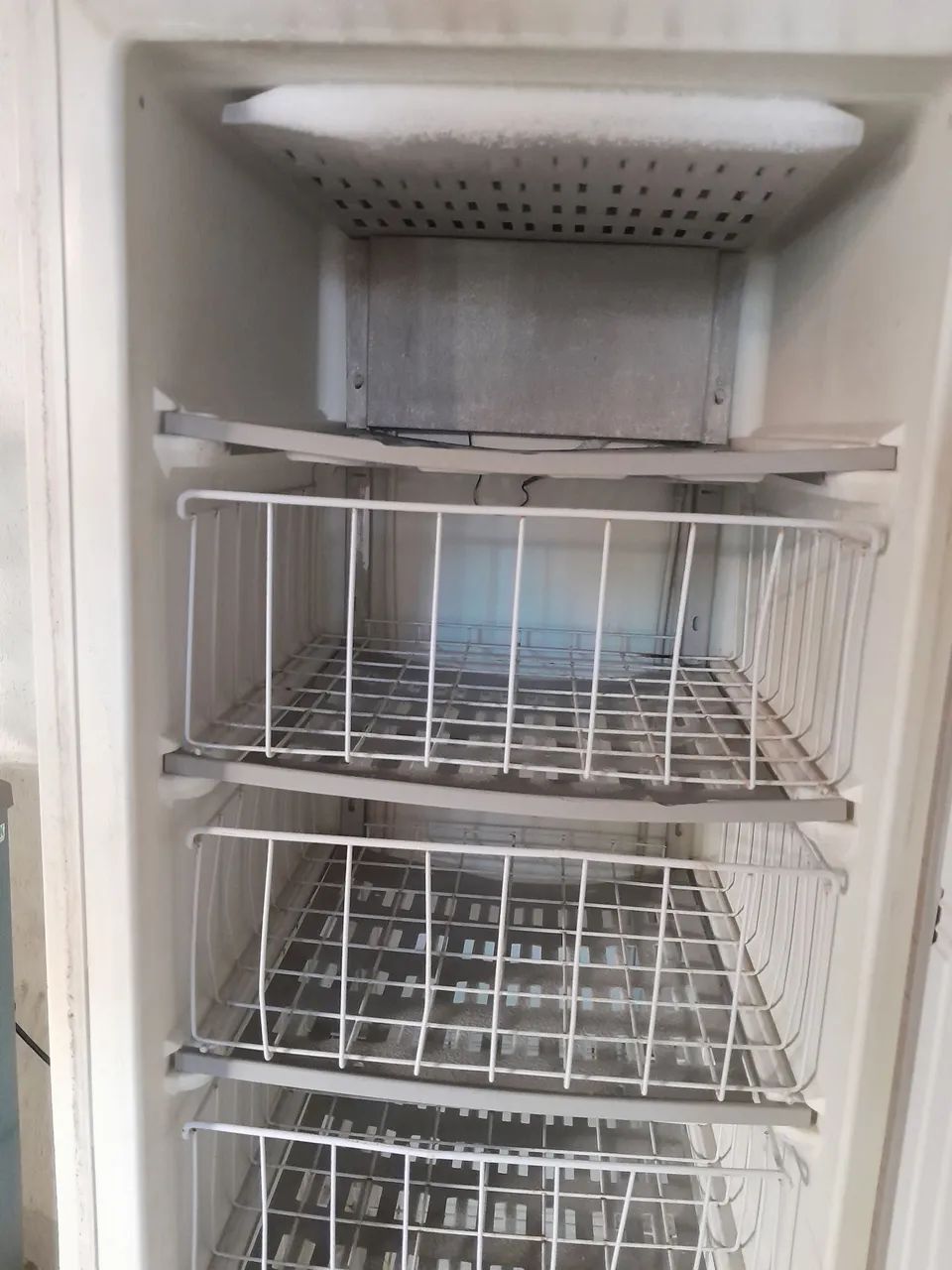 Freezer F250 - eletrolux - Foto 3
