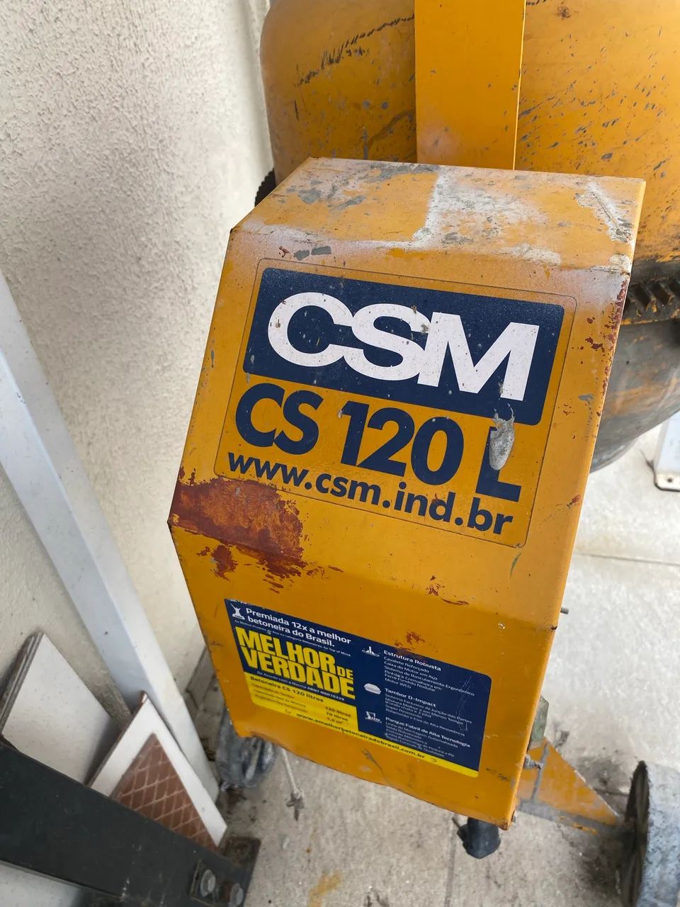 Betoneira CSM CS 120L 220V - 120 litros - pronta p/ obra - Foto 4