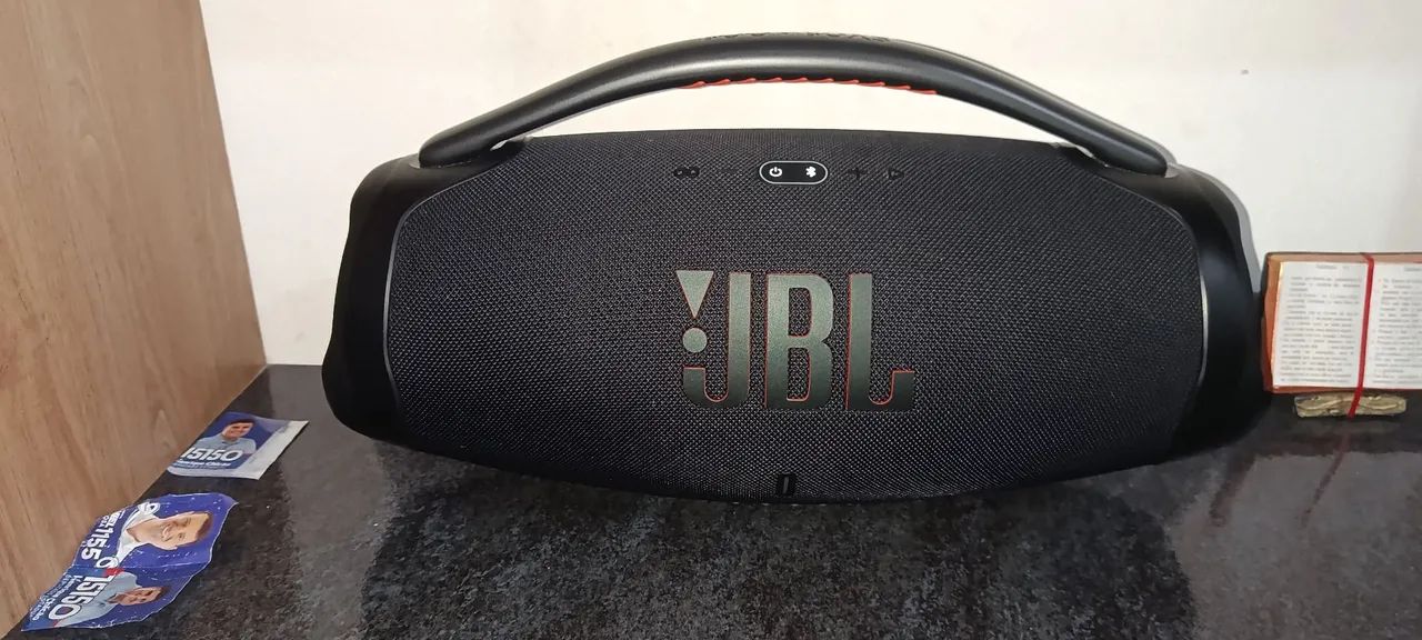caixa de som JBL boombox 3