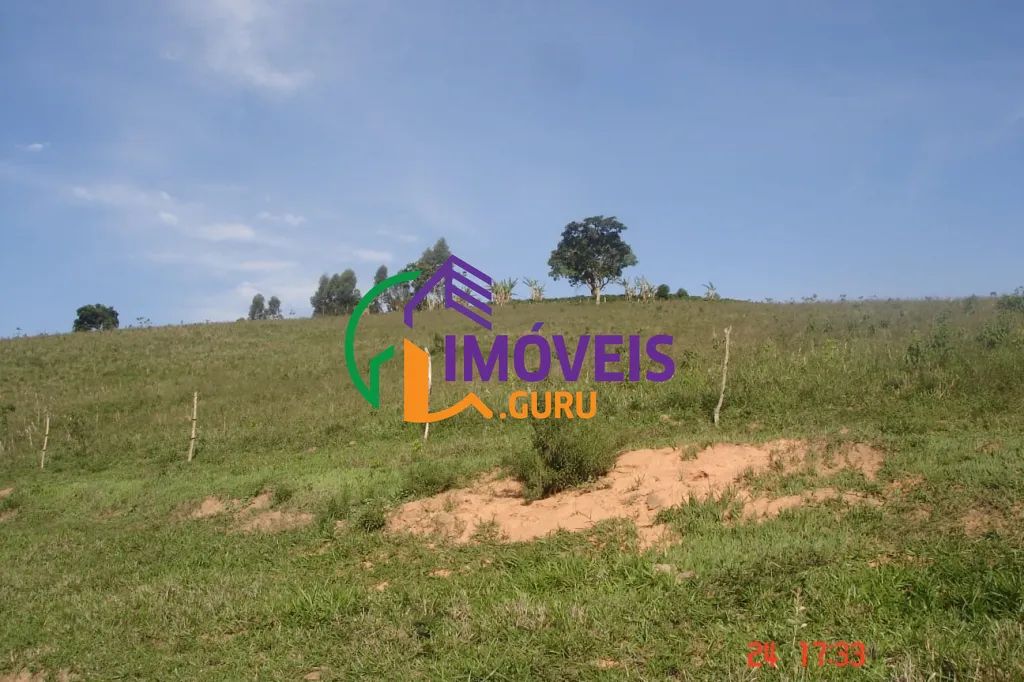 SÍTIO - CENTRO - MG