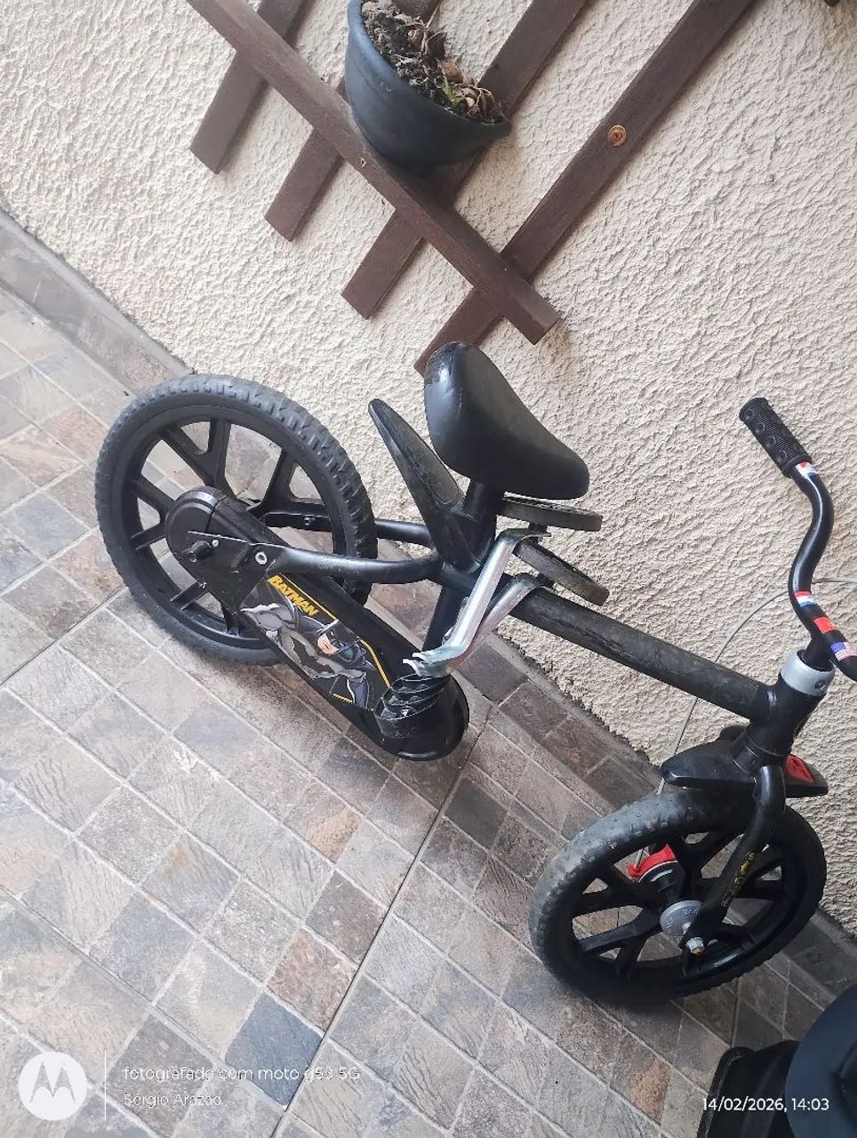 Bicicleta infantil criança 2 a 3 e bebê conforto promoção dois juntos 250.oo