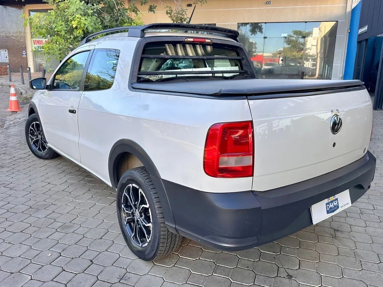 Volkswagen Saveiro Robust 1.6 Total Flex 16V CD 2018 - Foto 4