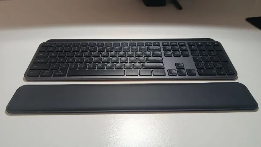 Logitech MX Keys S + MX Master 3S + Apoio | Caixa e Garantia - Foto 2