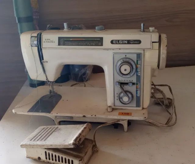 Maquina de costura antiga - Foto 2