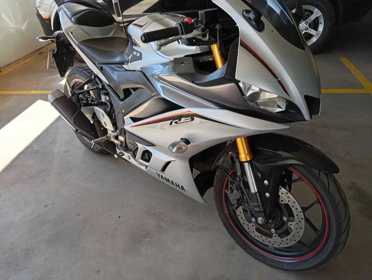 Yamaha R3 2021 