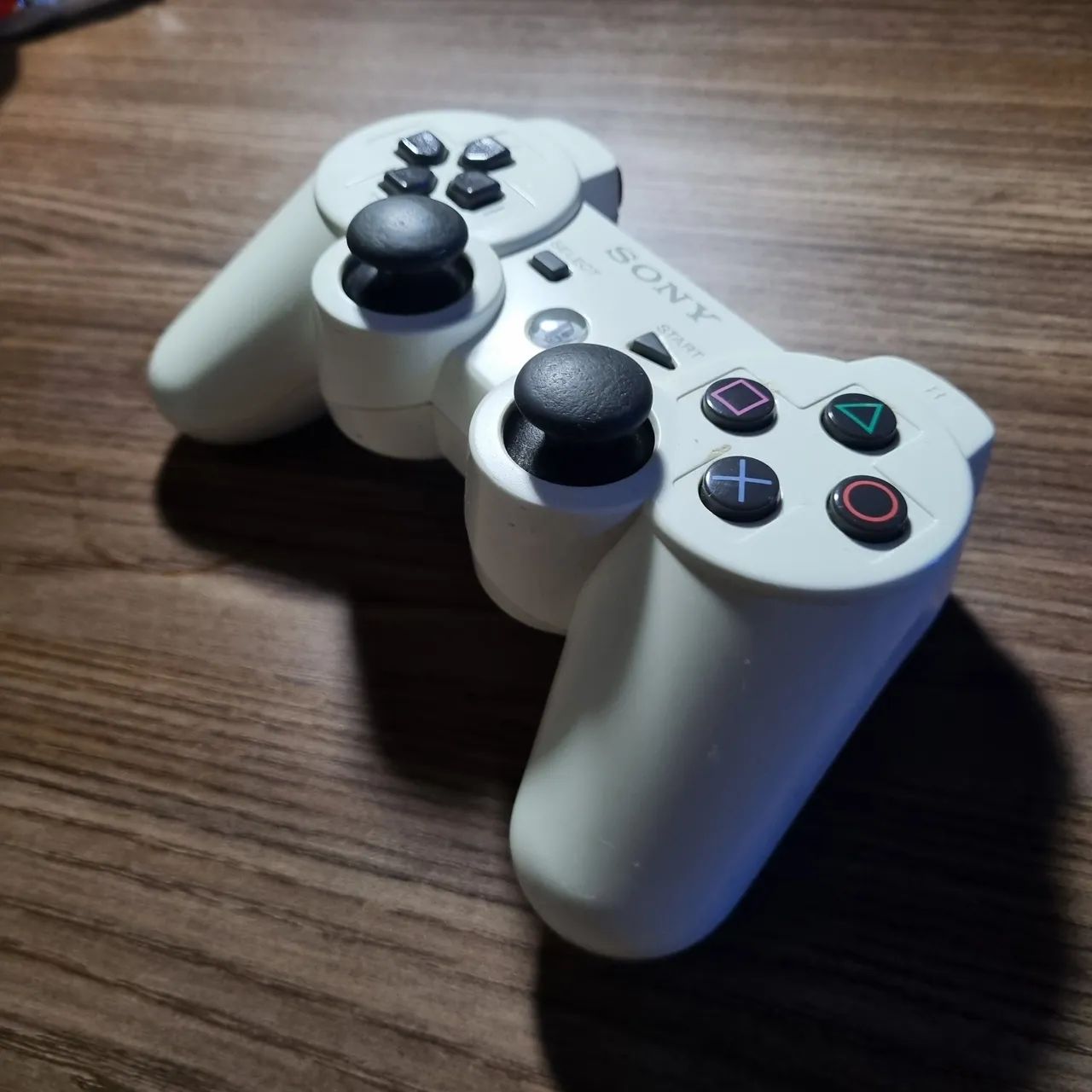 PlayStation 3 Usado + 2 Controles - Foto 5