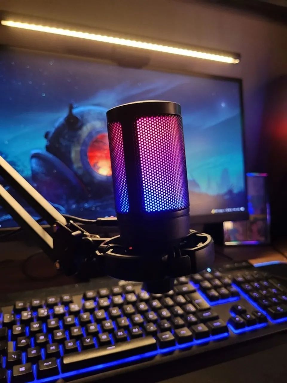 Microfone Gamer Fifine A6V RGB Lacrado