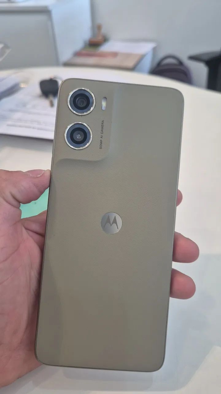 vendo moto g06 