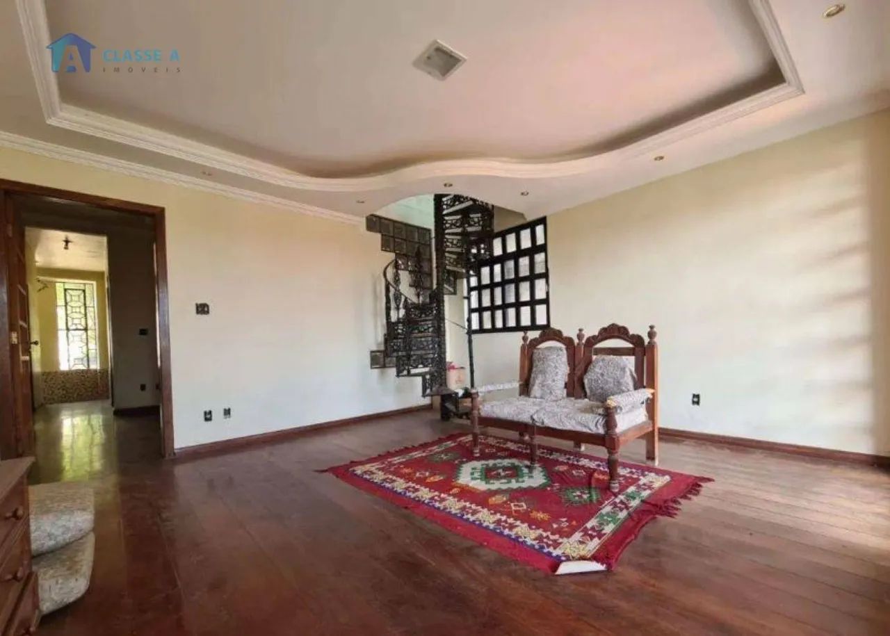 Casa com 4 Quartos à venda, 335m² - Caiçaras