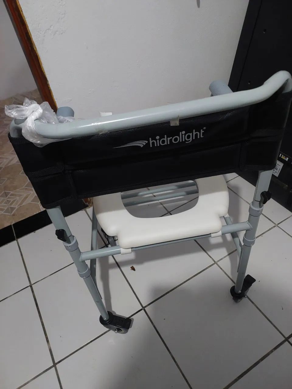 Cadeira de banho  - Foto 2
