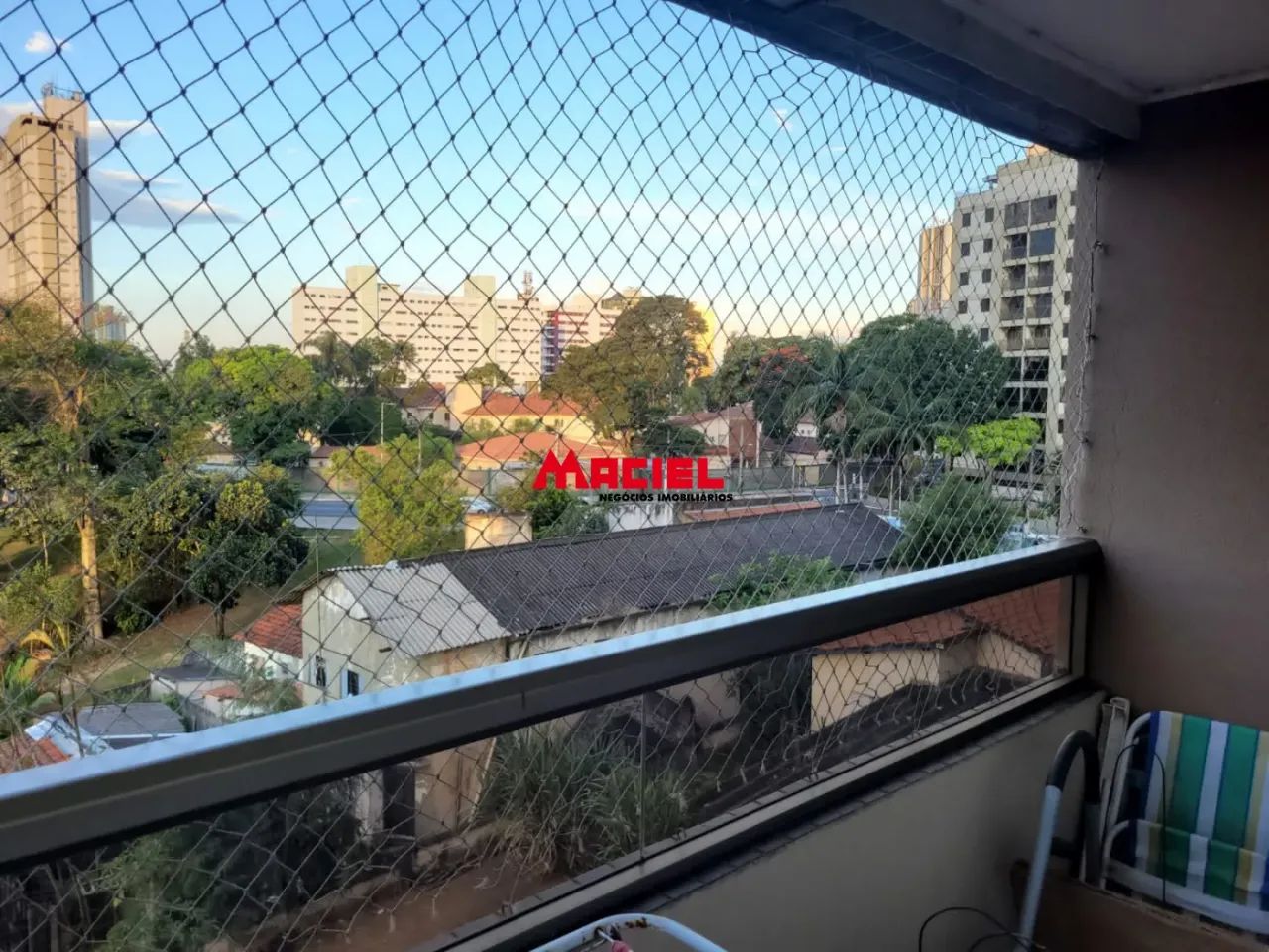 Excelente apartamento Centro de SJC