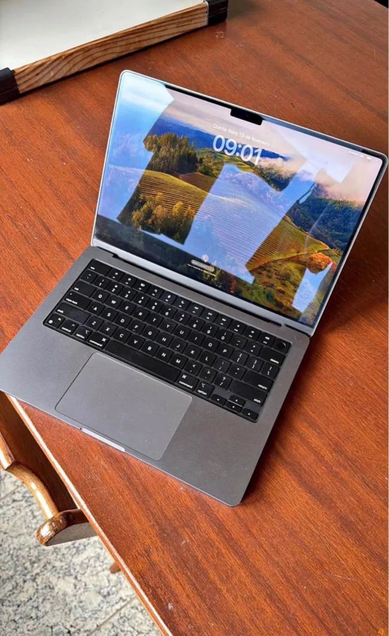 MacBook Pro 14 - M3 (2023) - Foto 3