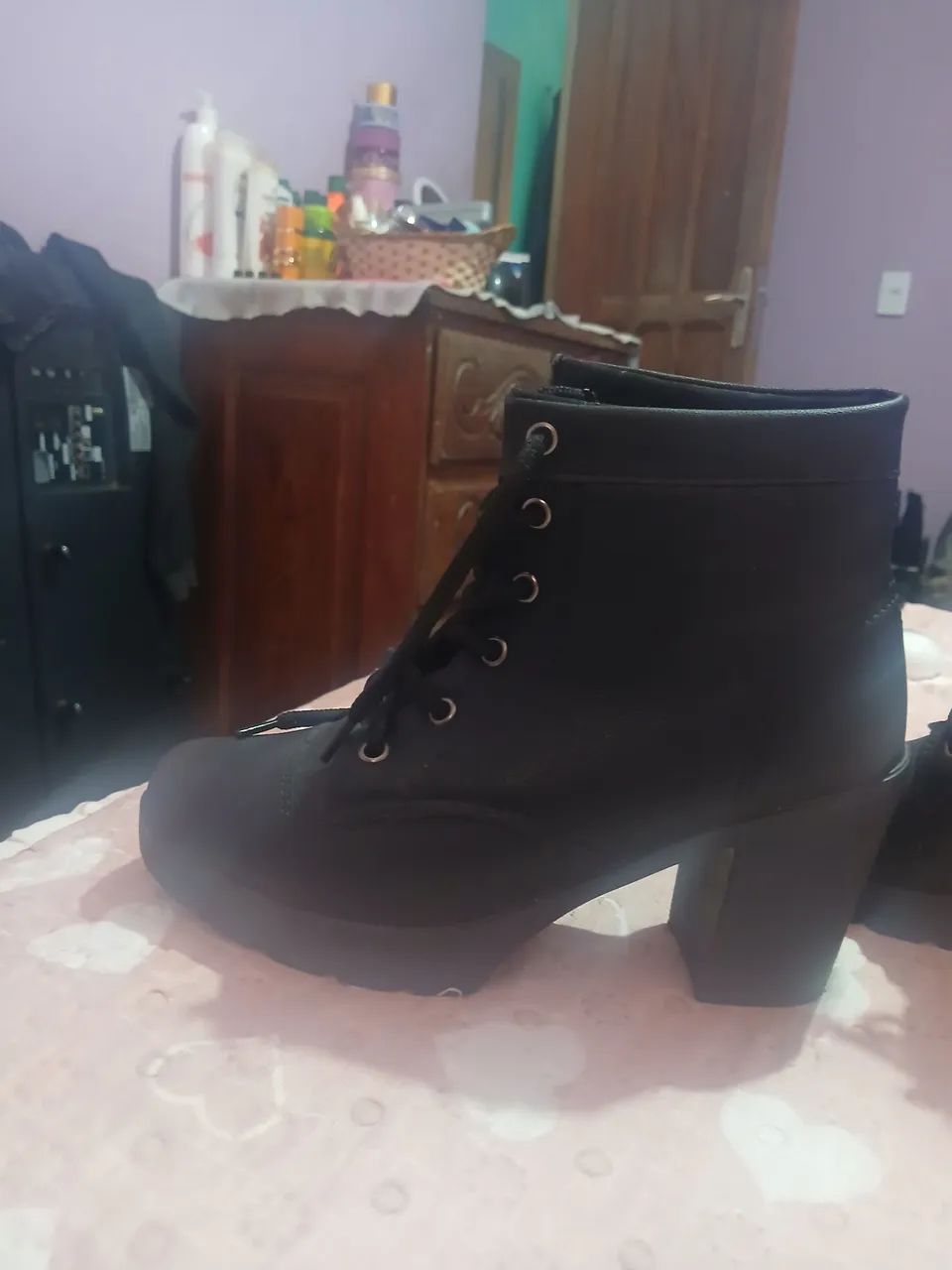 Botar feminina 