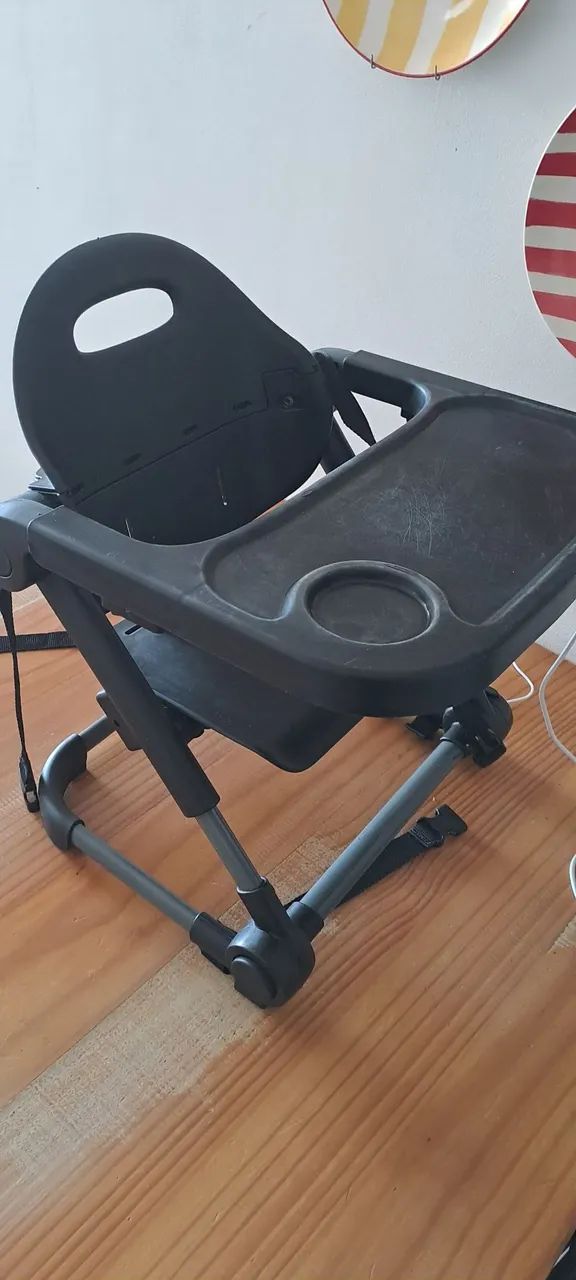 Cadeirinha de alimentação