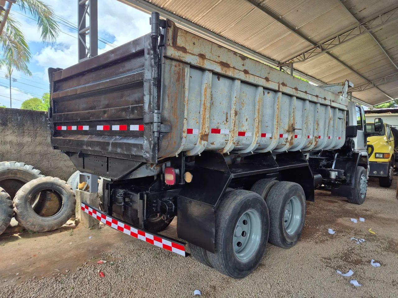Caçamba ford cargo  - Foto 4