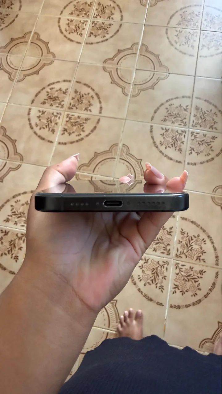 Iphone 16 Pro Max  - Foto 4