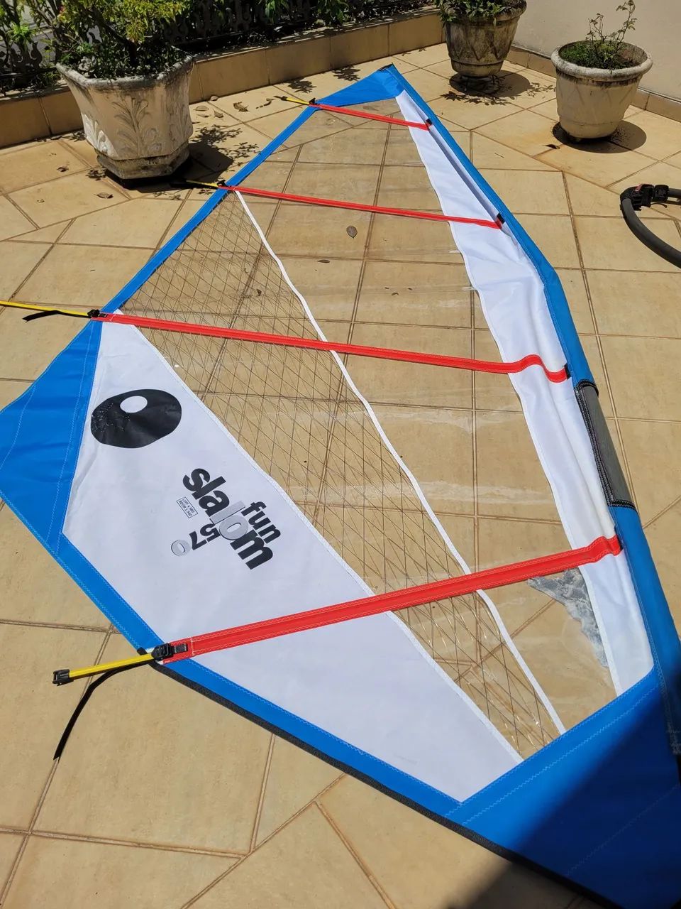 Vela de Windsurf Slalom 570 - Foto 2