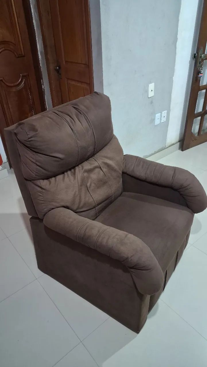 Poltrona reclinável 