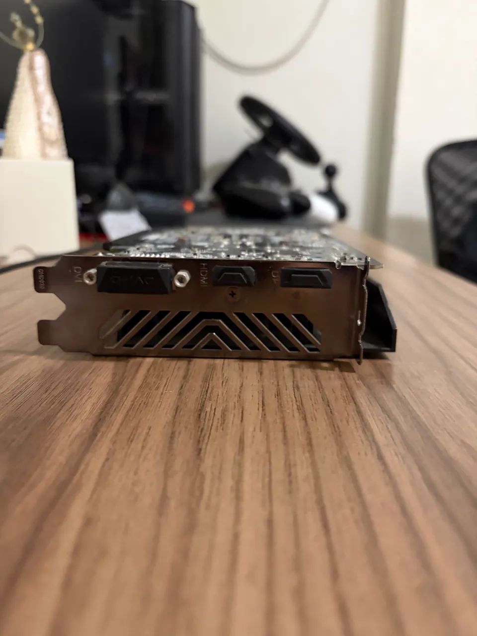 Gigabyte GeForce GTX 1650 - Foto 5