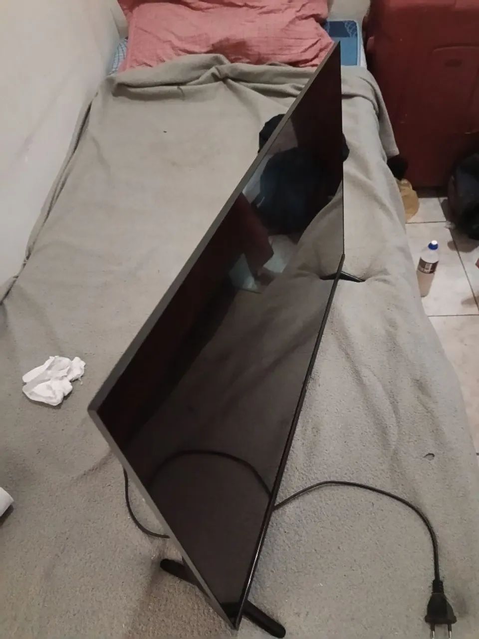 Vendo TV Smart semi nova, 32 polegadas, marca SEMP. - Foto 4