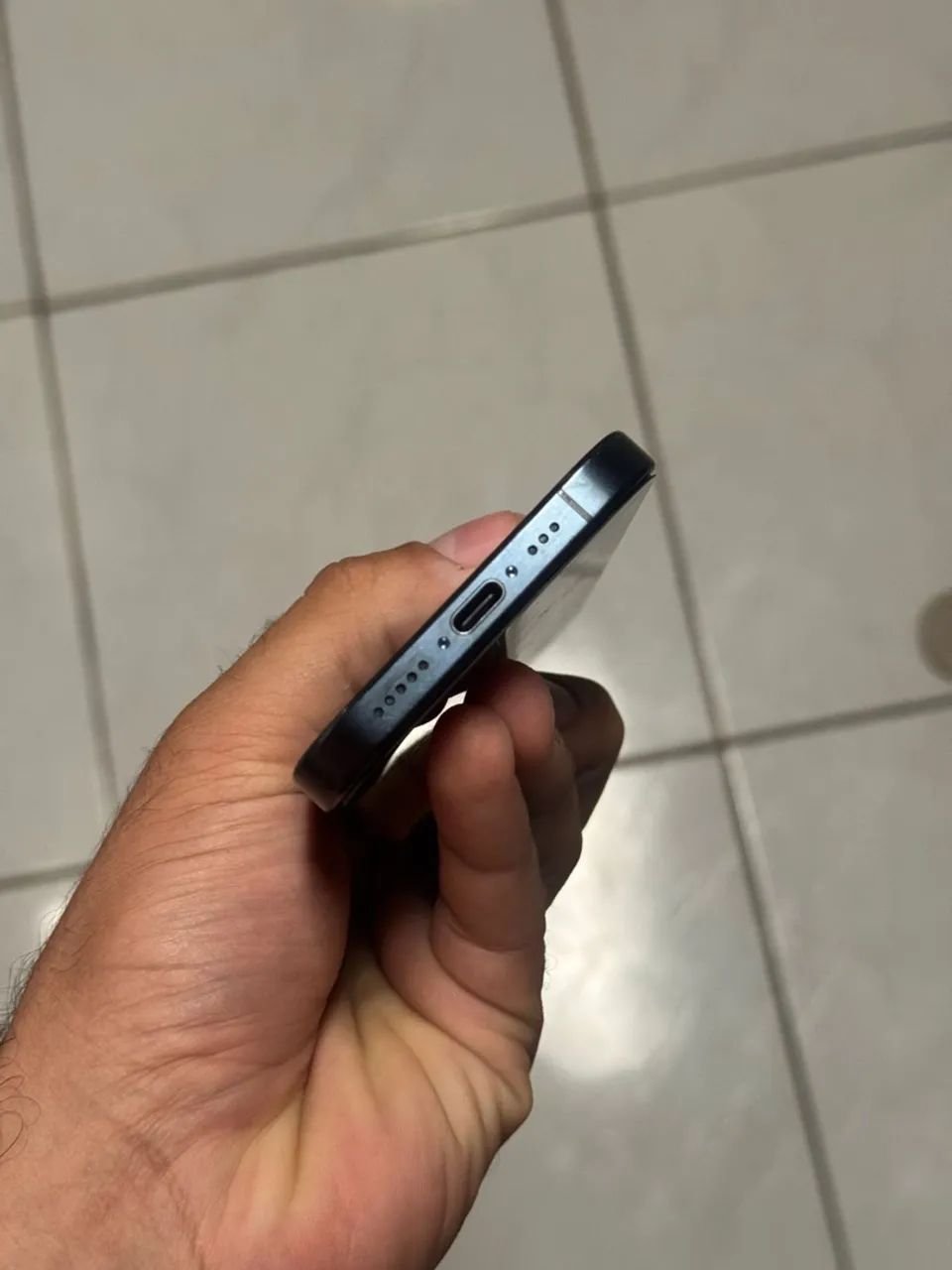 iPhone 15 pro 1T - Foto 3