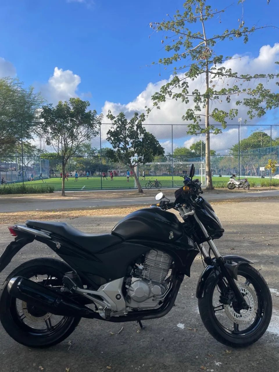 CB 300 preta  - Foto 5