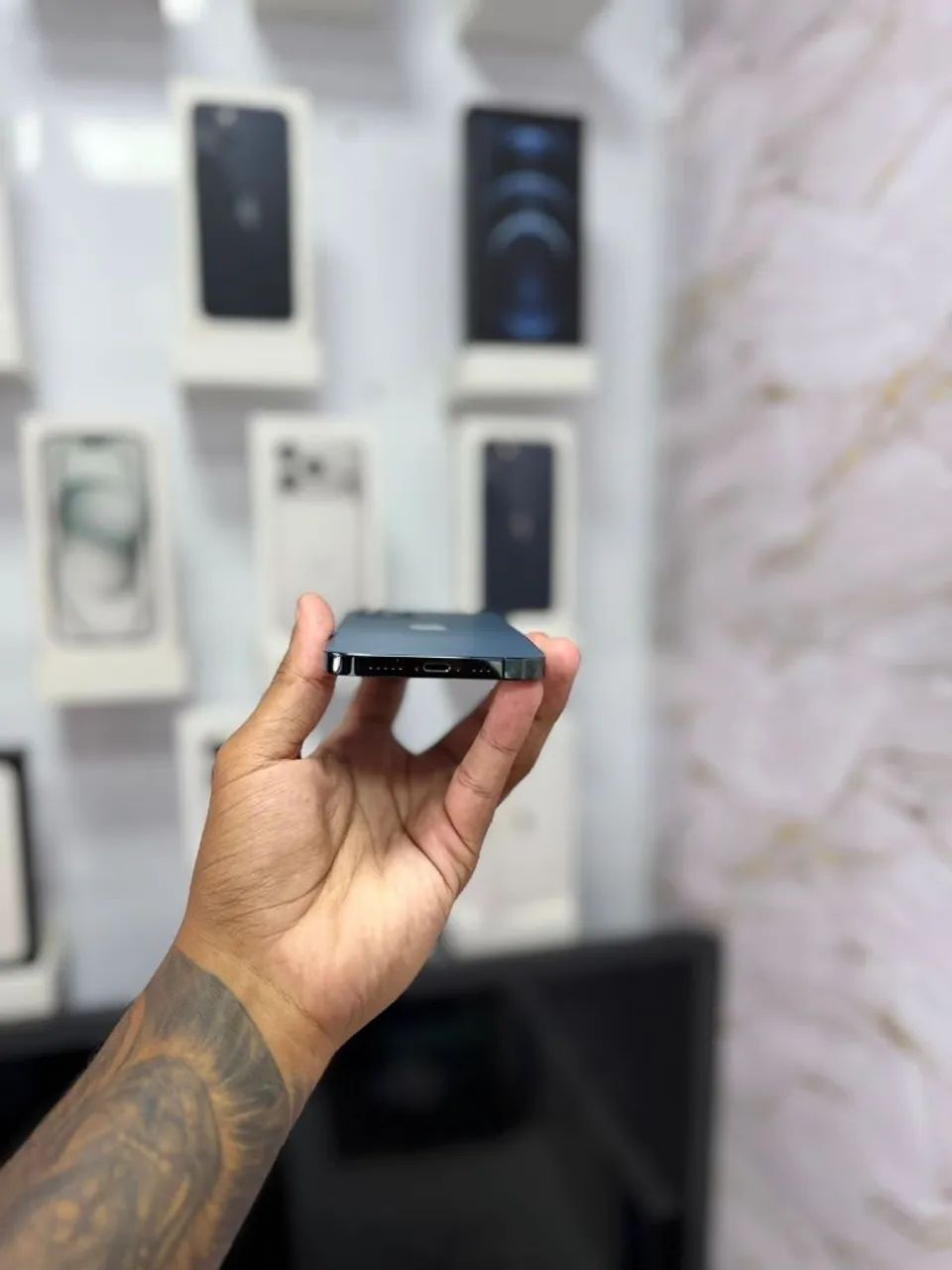 IPHONE 12 PRO MAX 128GB AZUL CAMERA NOVA<br>R$ 1.999,00 TOP - Foto 2