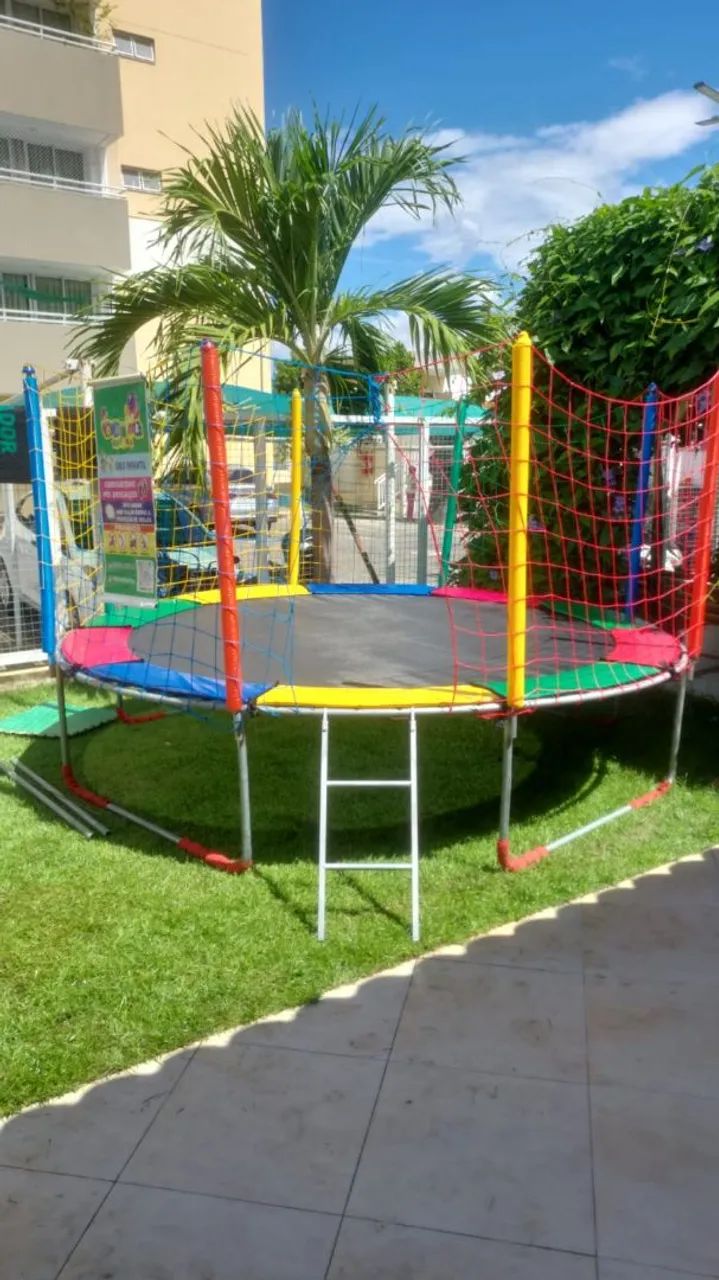 Brinquedos pula pula