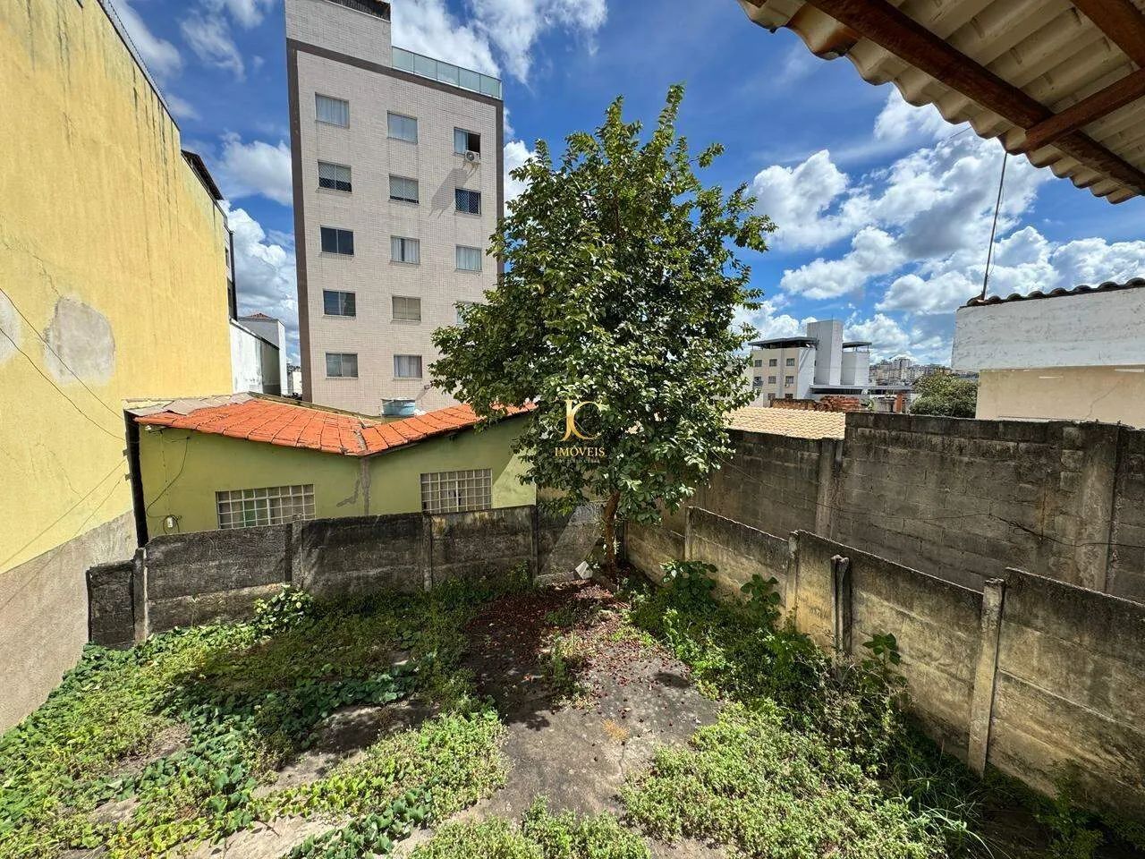 Terreno à venda | Centro de Divinópolis, 351 m²  Residencial/Comercial