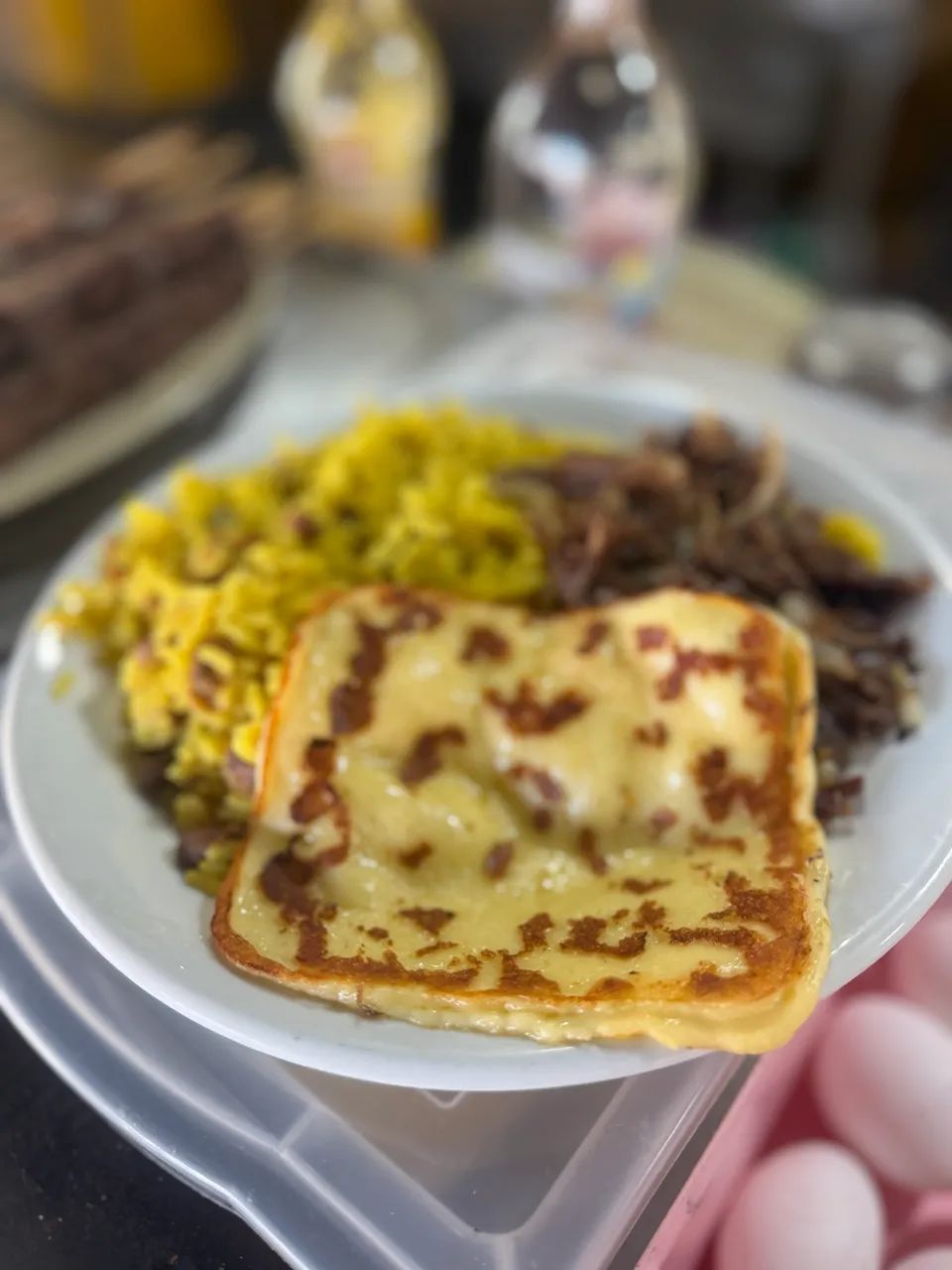 Cozinheiro (a) que saiba chapa e auxiliar 