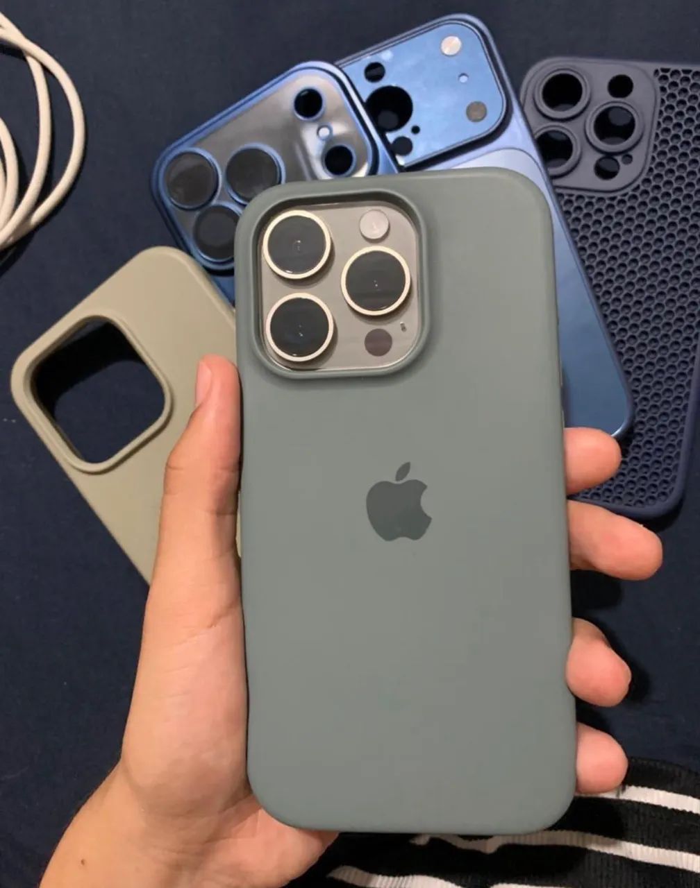 iPhone 15 pro  - Foto 2