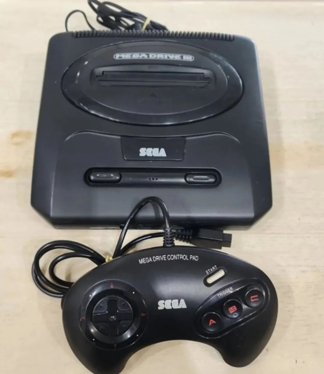Mega drive 3 funciona perfeitamente 