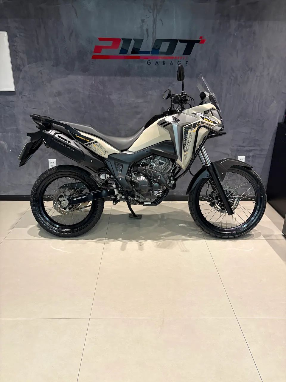 Honda Sahara ADV 2024