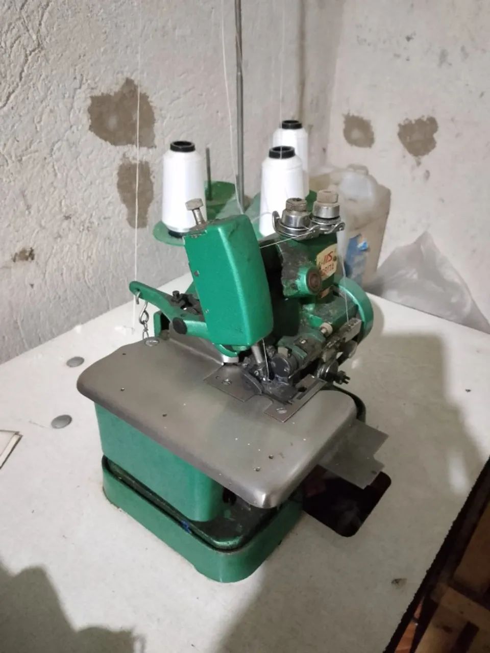 Máquina de costura 