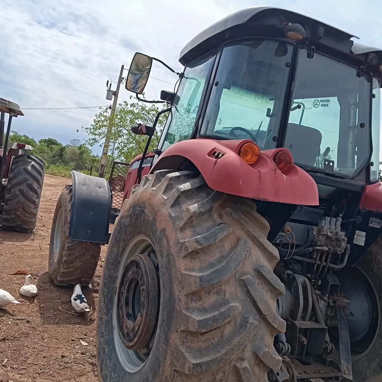  TRATOR massey * gabinado 