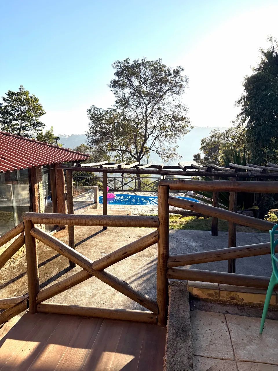 CHÁCARA  EM CONDOMÍNIO FECHADO 