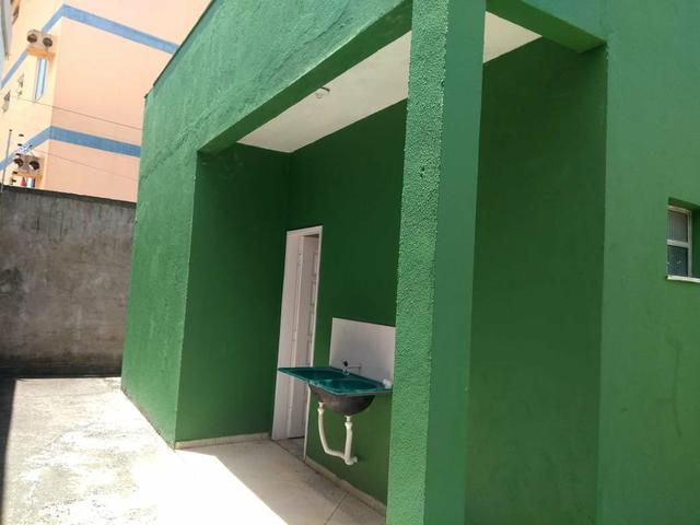 Cactos Centro de Ananindeua 150 metros da BR casas 2/4 em condomínio fechado com laje - Foto 12