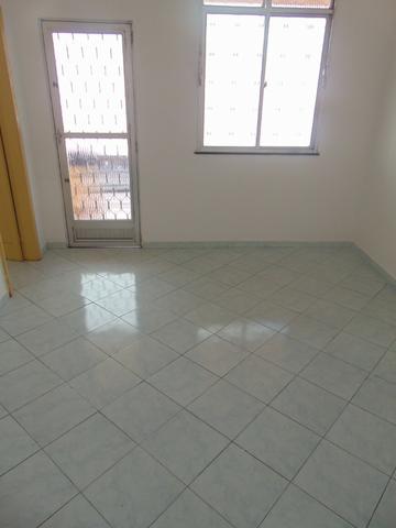 Excelente casa de vila em Marechal Hermes
