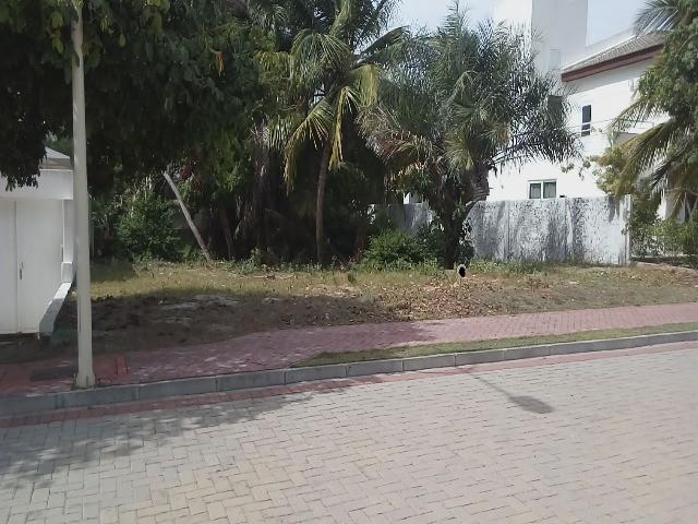 Terreno excelente no resort busca vida. camaçari, bahia. 740m²