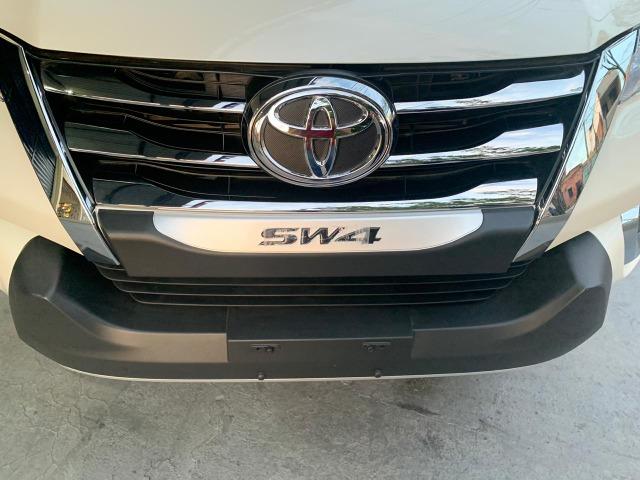 Hilux SW4 SRX 7 Lugares Branca Perola 2020 0KM - Foto 16
