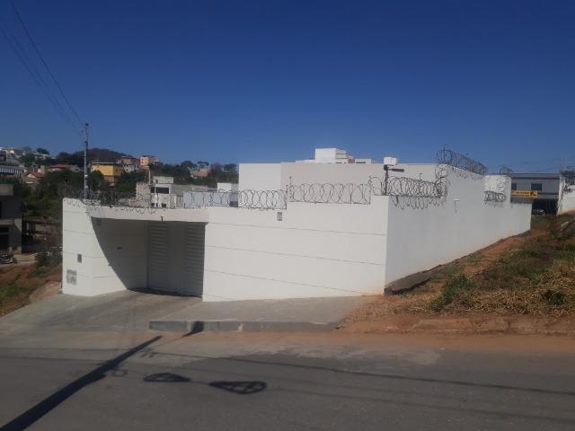 Casa em lote de 360m² no bairro Cafezal em Nova Serrana. - Foto 3